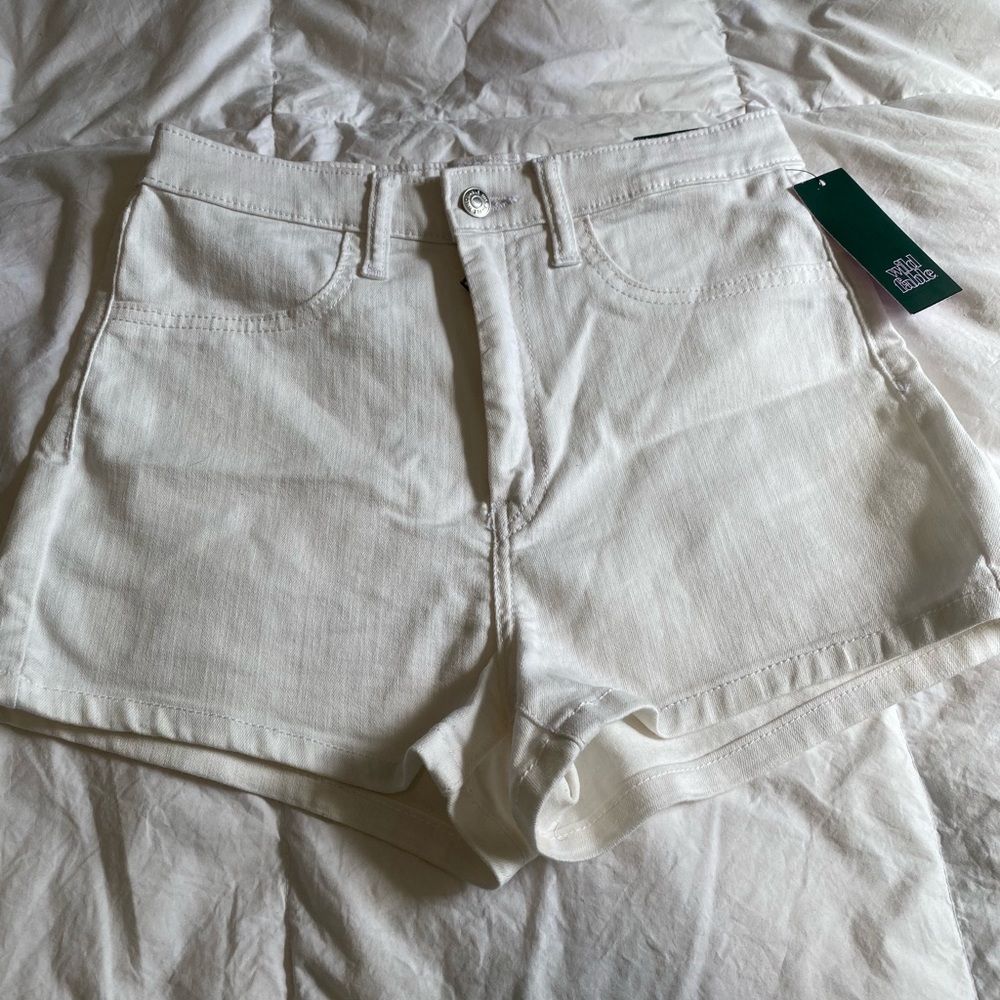 NWT Wild Fable Short Shorts - High rise